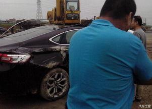 国产车坠崖擦伤视频播放